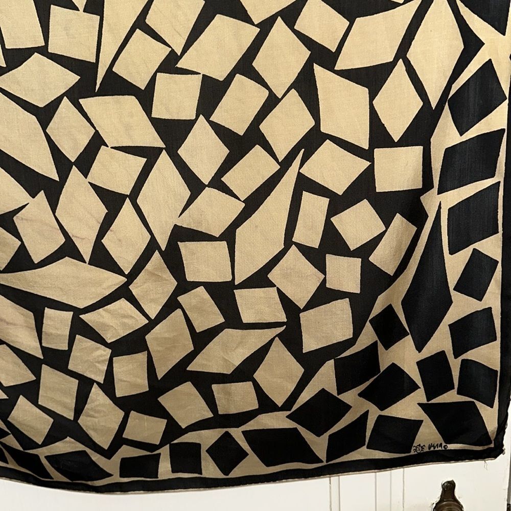 Vintage mid century‎ mod Vera black & tan(gold) rectangle motif large scarf - Picture 5 of 11